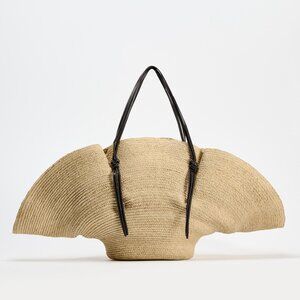 ZARA LARGE BASKET BAG [NWT]
